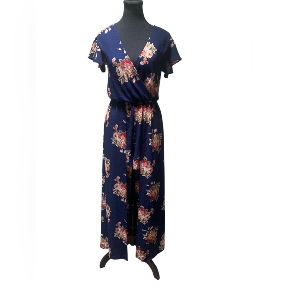 Love Tree Navy Floral Romper M GUC
